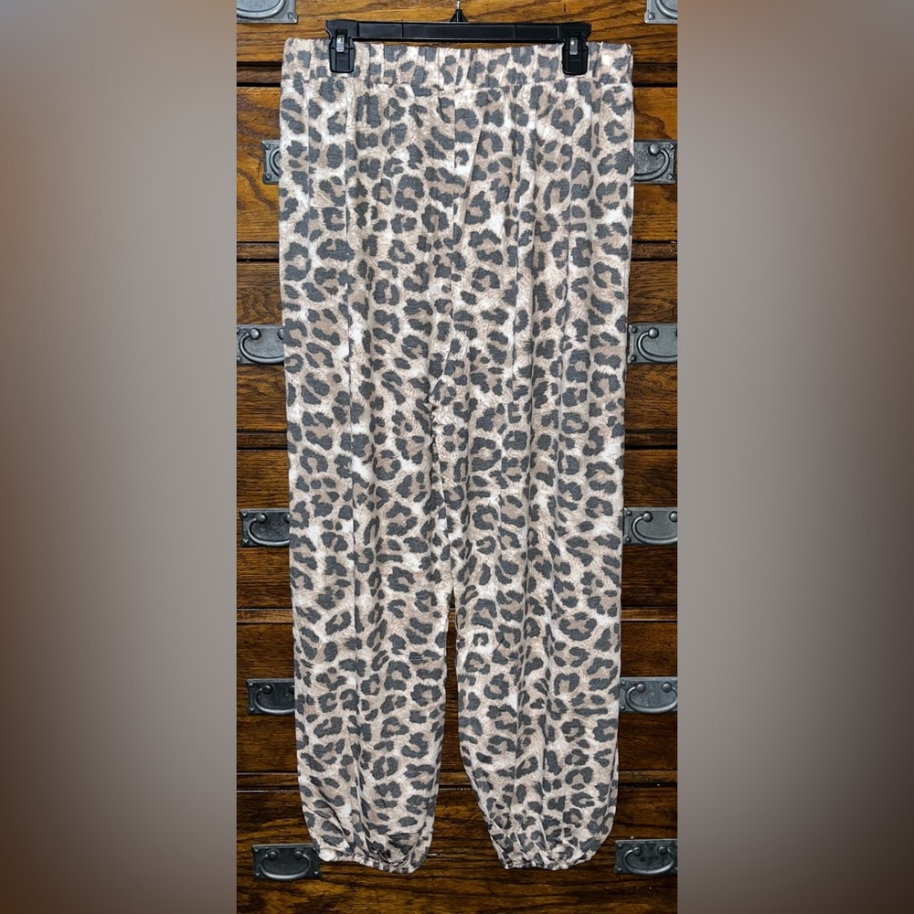 NEW! Zenana Hippie Harem Leopard Split Side Pants - Picture 9 of 16